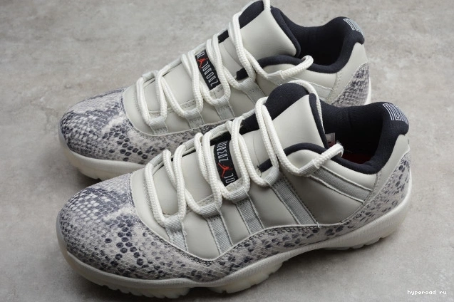 Air Low Light Jordan Bone Snake SE 11 CD6846-002 0812